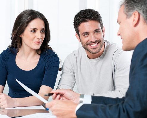 Parenting coordinator meeting with couple